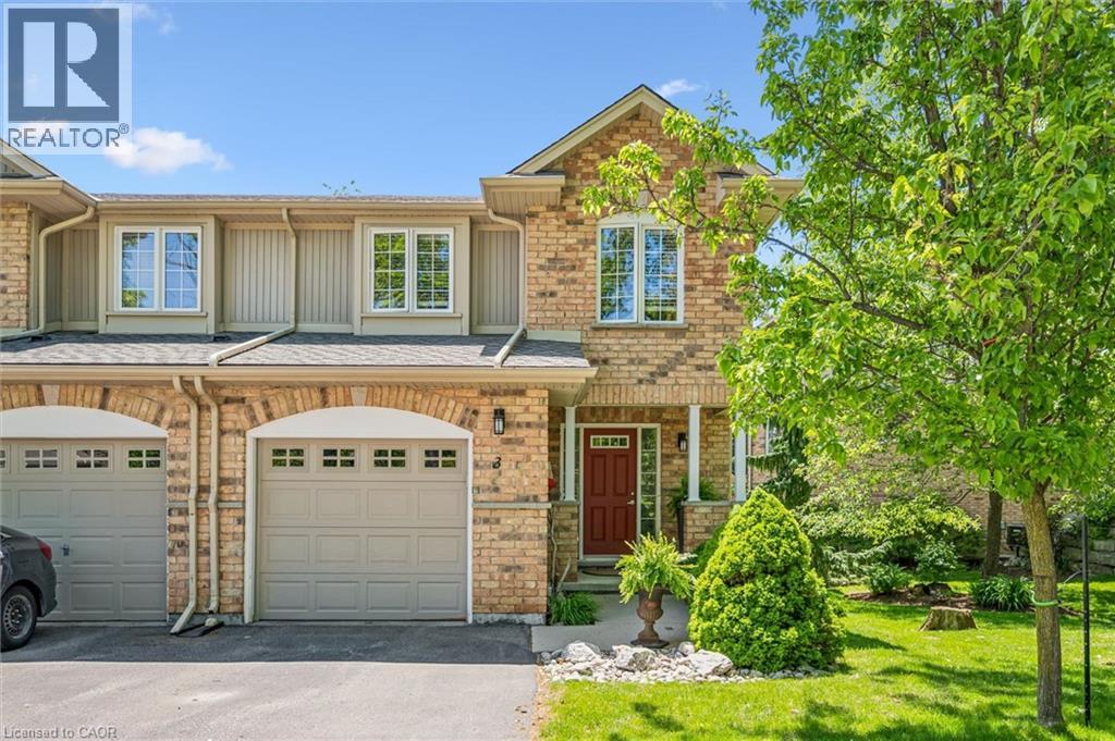 #3 15 BANNISTER Court - 1