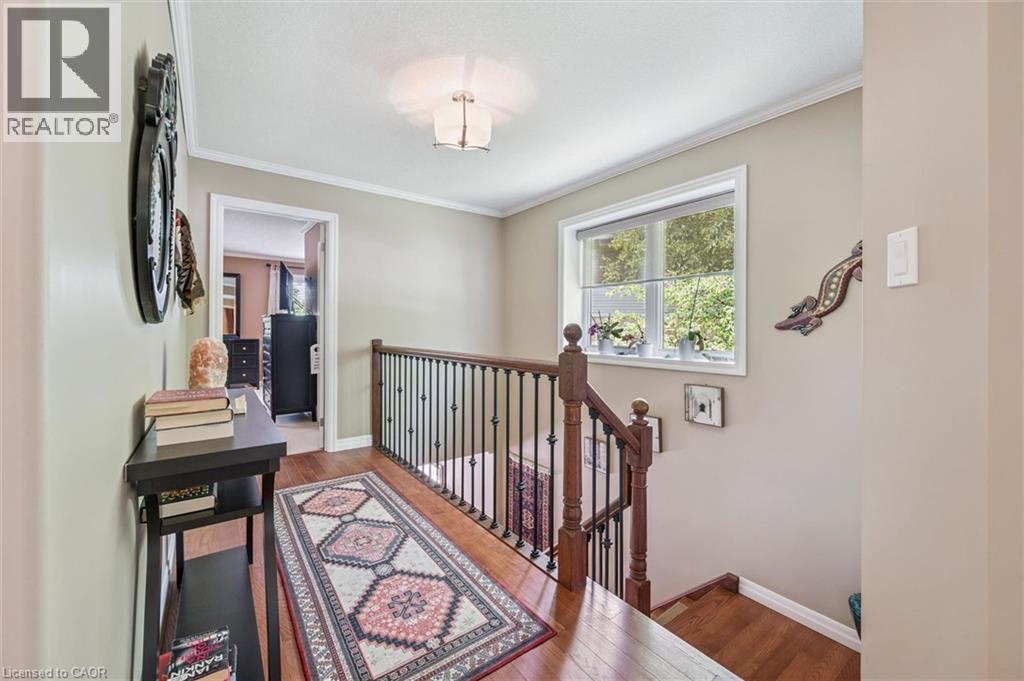 #3 15 BANNISTER Court - 19