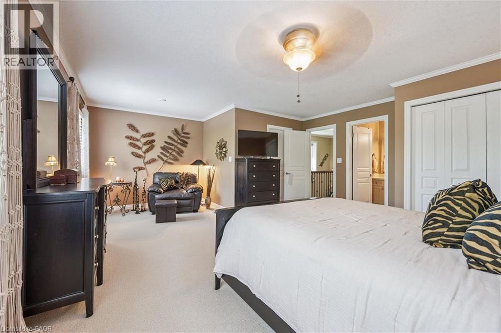 #3 15 BANNISTER Court - 21
