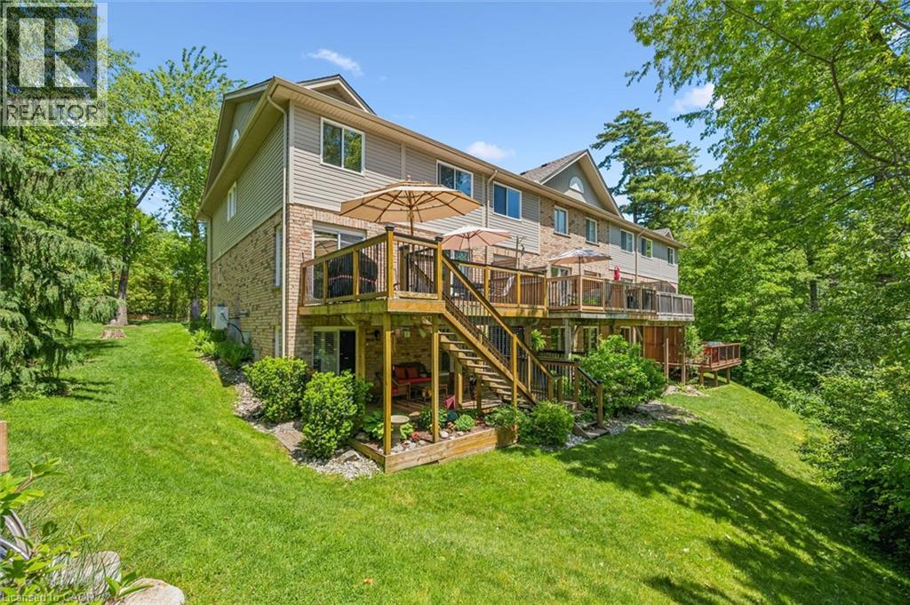 #3 15 BANNISTER Court - 39