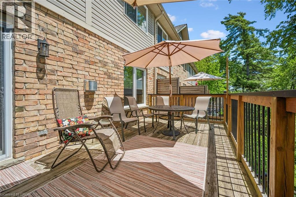 #3 15 BANNISTER Court - 37