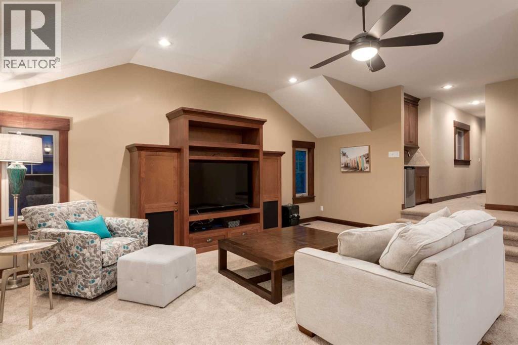 250 CRESTRIDGE Place SW - 41