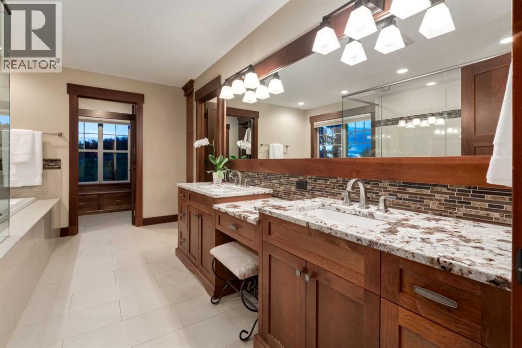 250 CRESTRIDGE Place SW - 32