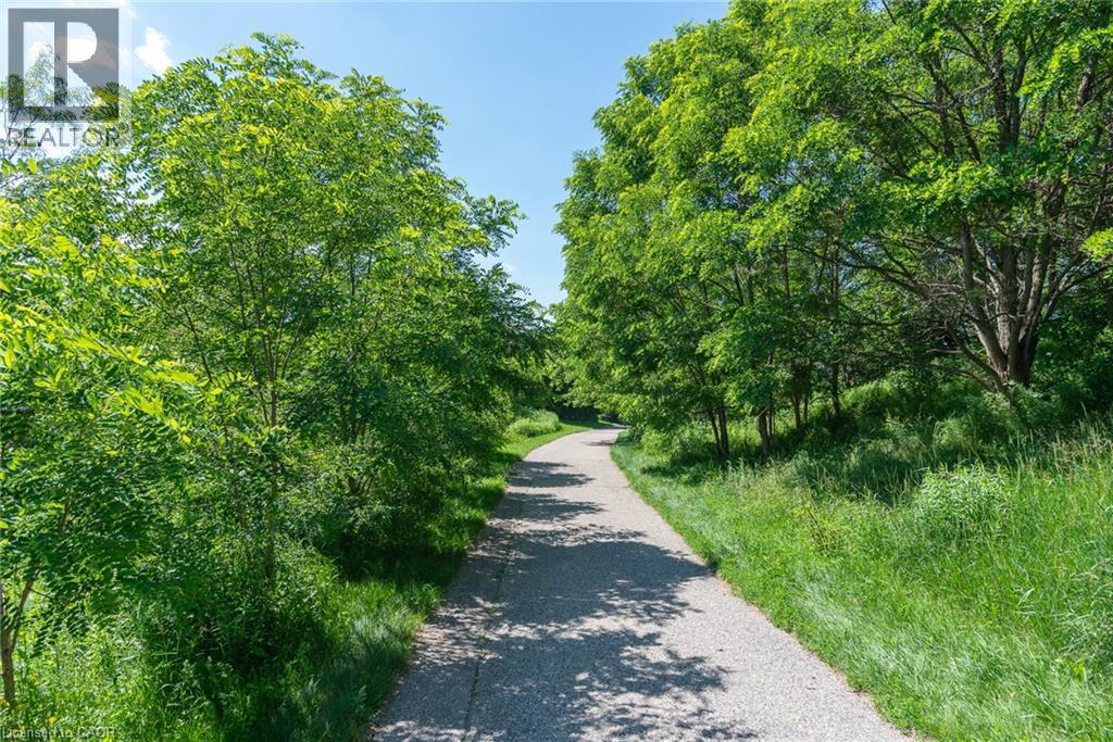 #716 776 LAURELWOOD Drive - 12
