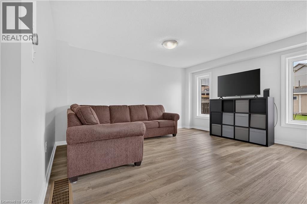 124 BAILEY Drive - 12