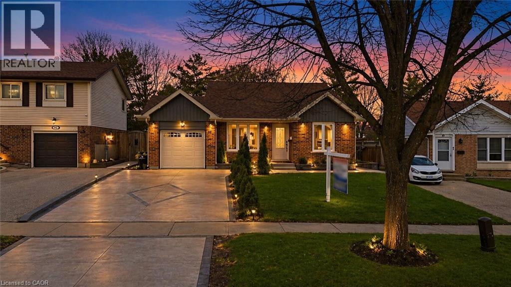 86 CARLYLE Drive - 26