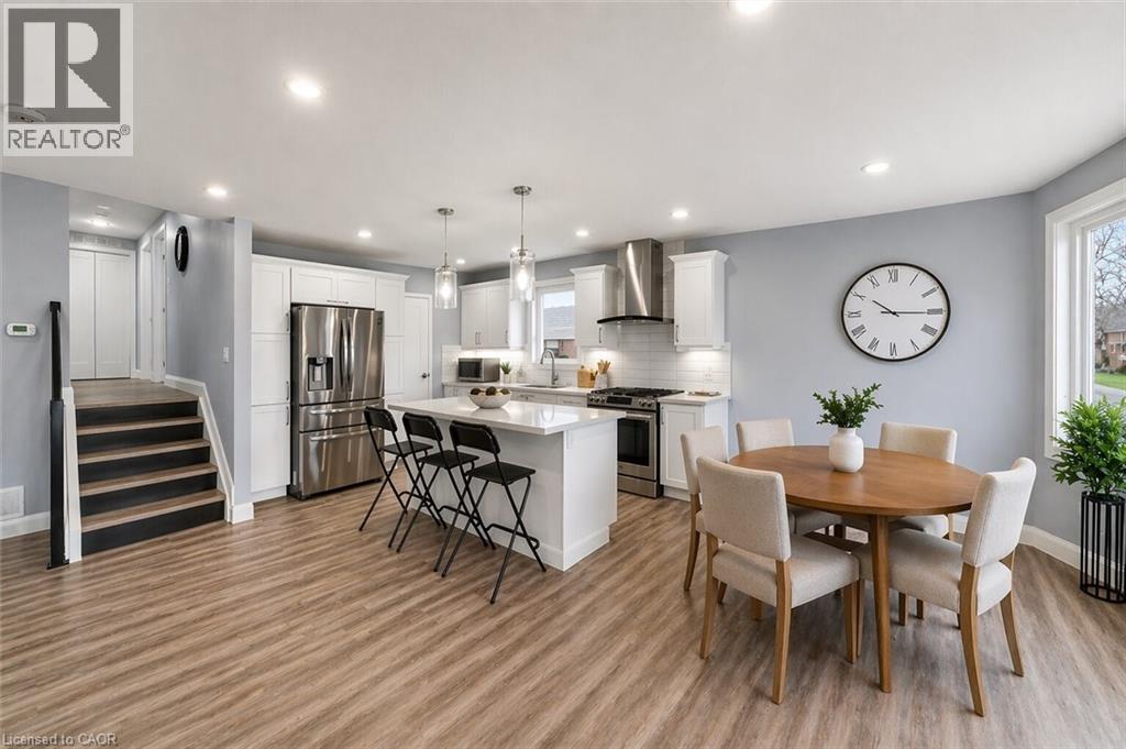 86 CARLYLE Drive - 7