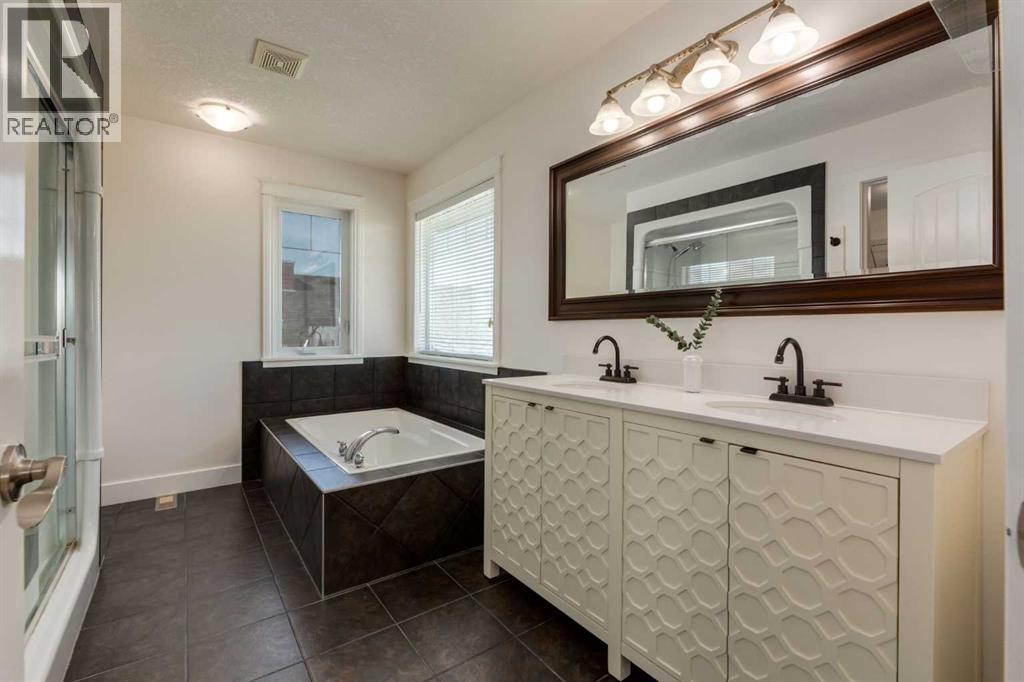 156 CAMDEN Court - 22