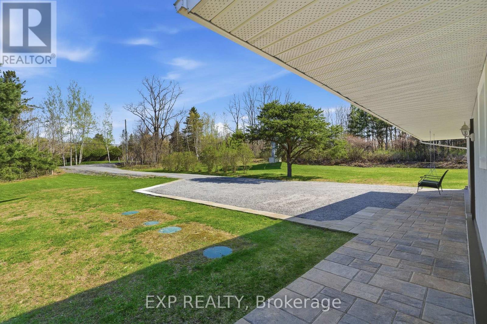 568 LAKE GEORGE ROAD - 10
