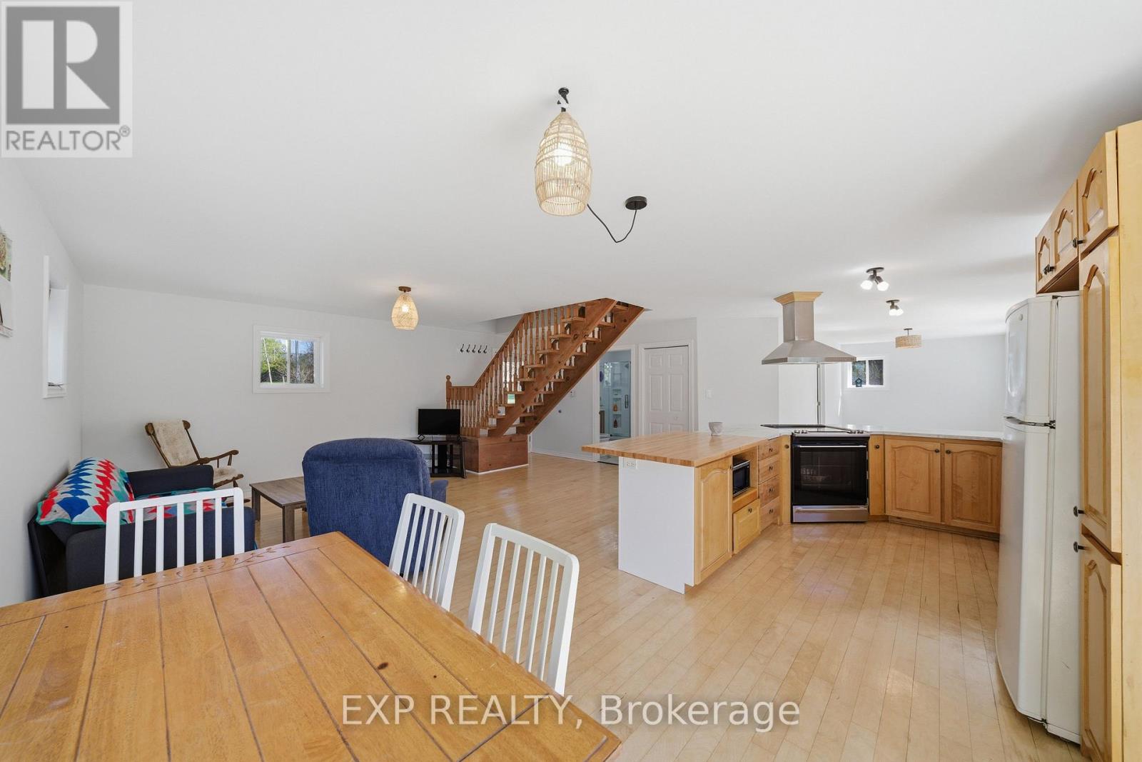 568 LAKE GEORGE ROAD - 15