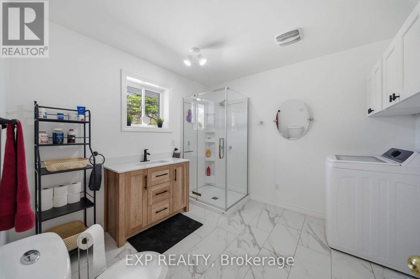 568 LAKE GEORGE ROAD - 22
