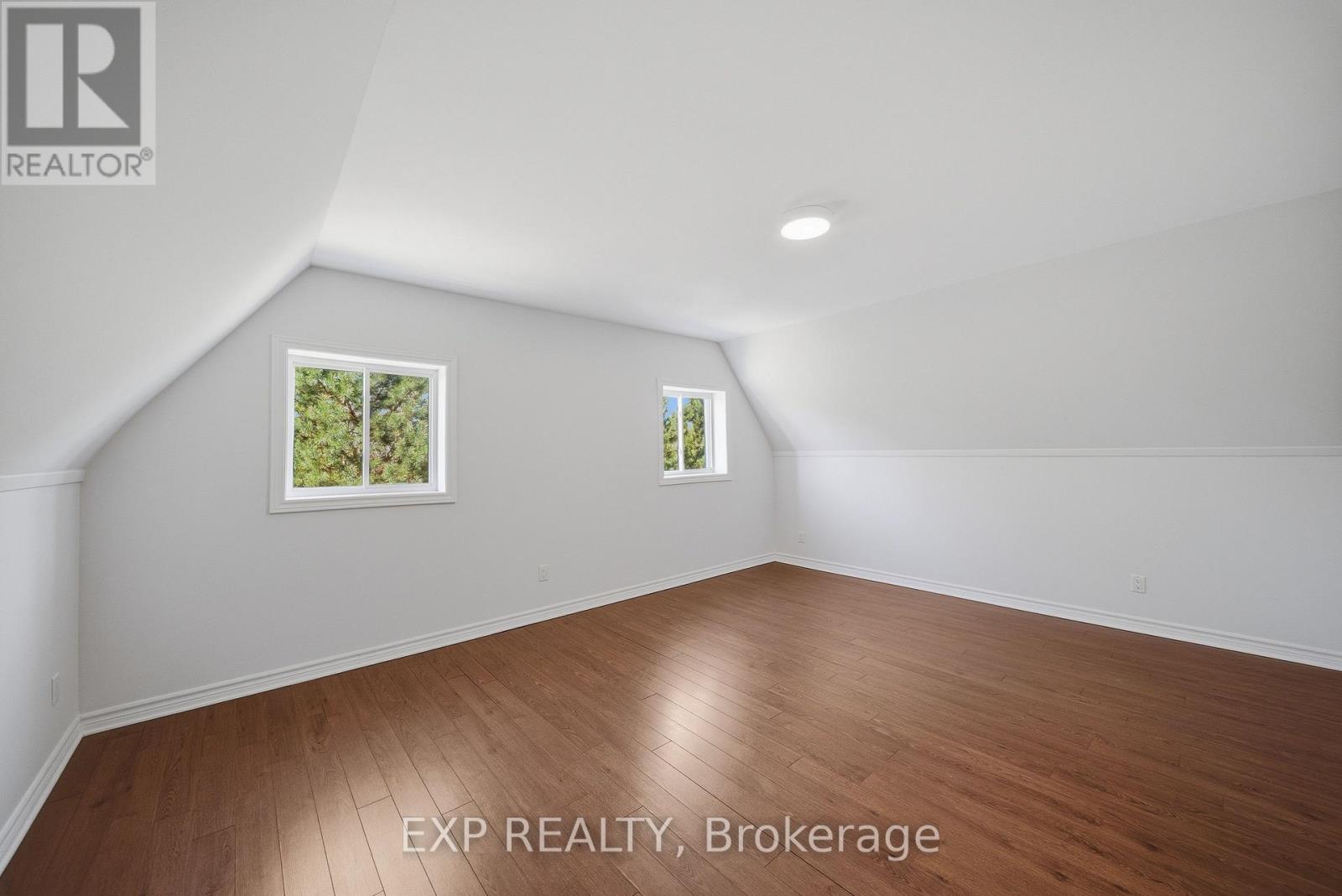 568 LAKE GEORGE ROAD - 29