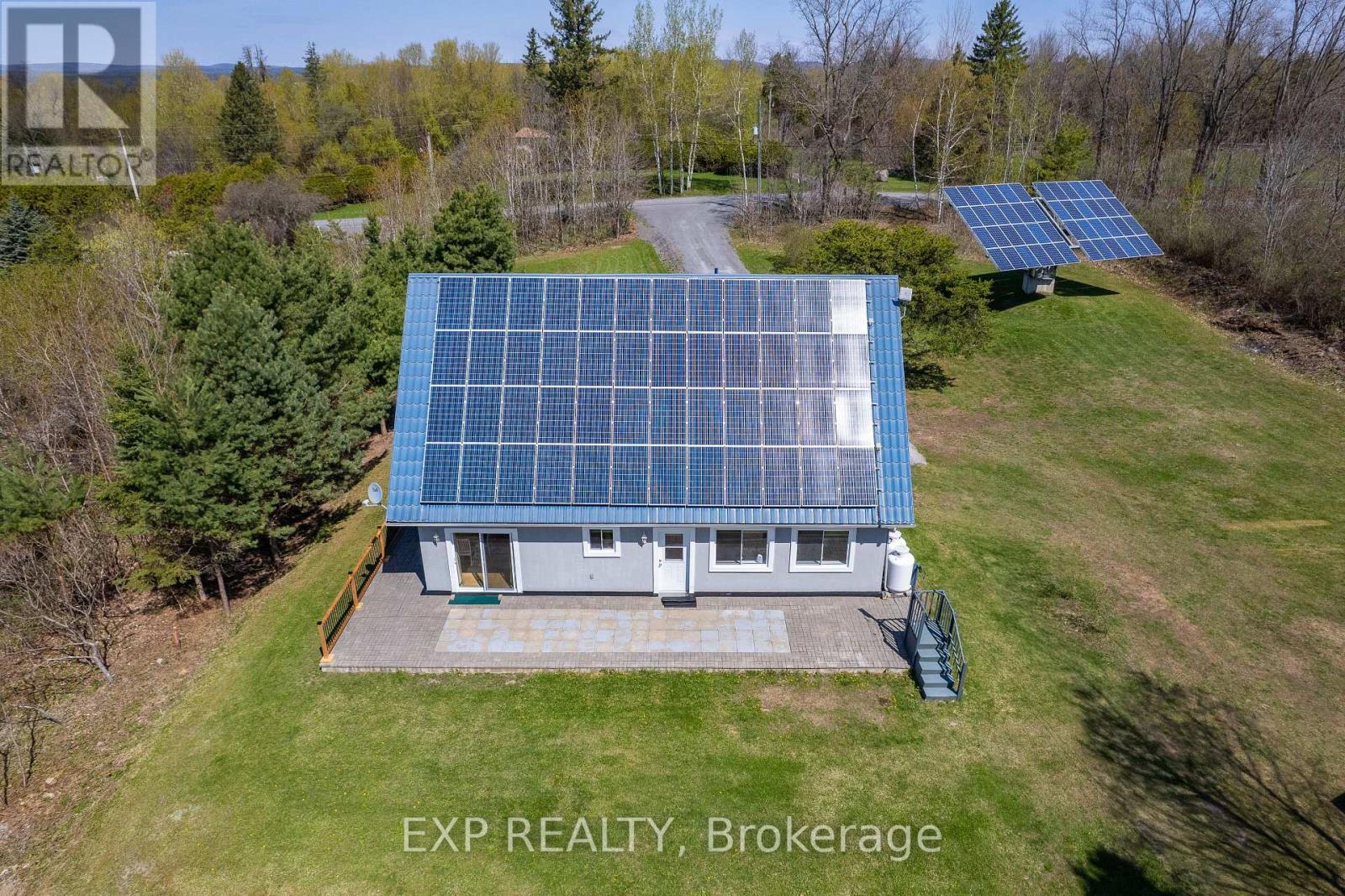 568 LAKE GEORGE ROAD - 38