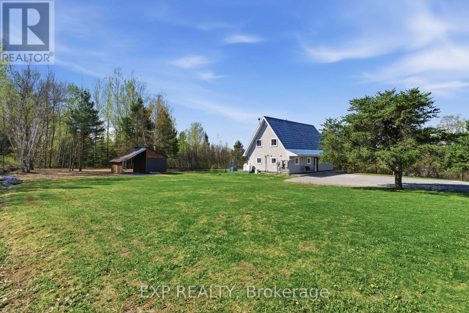 568 LAKE GEORGE ROAD - 44