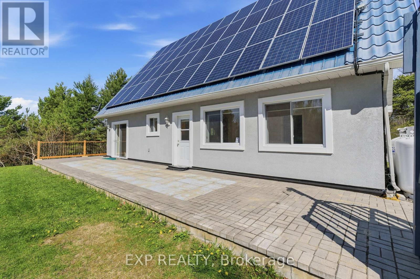 568 LAKE GEORGE ROAD - 46