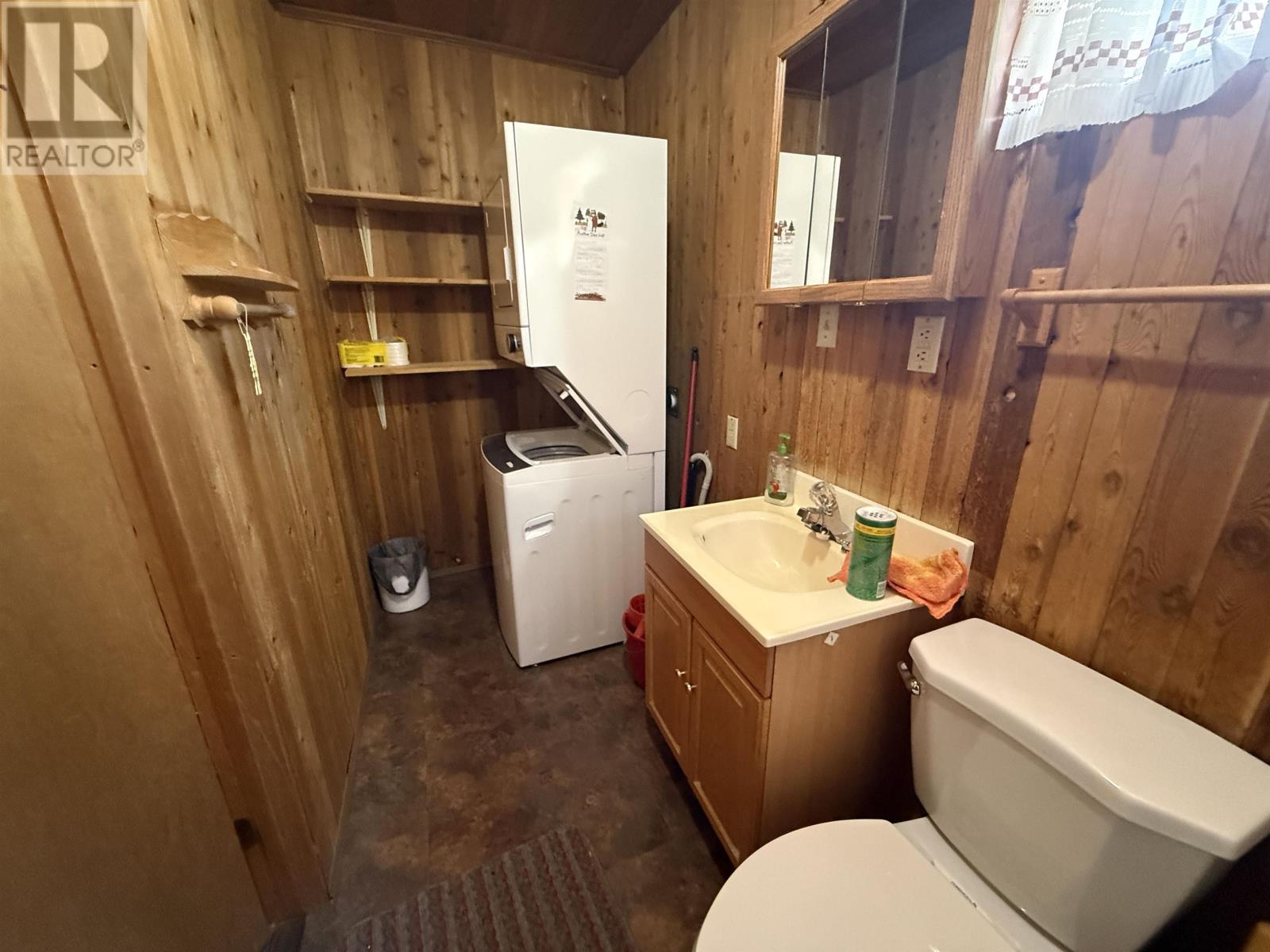 143 Vermilion Bay ST - 3