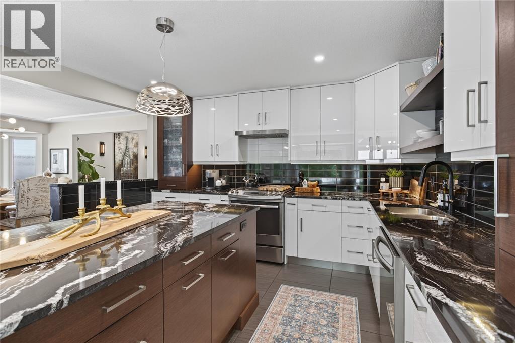 1727 MATER DRIVE - 15