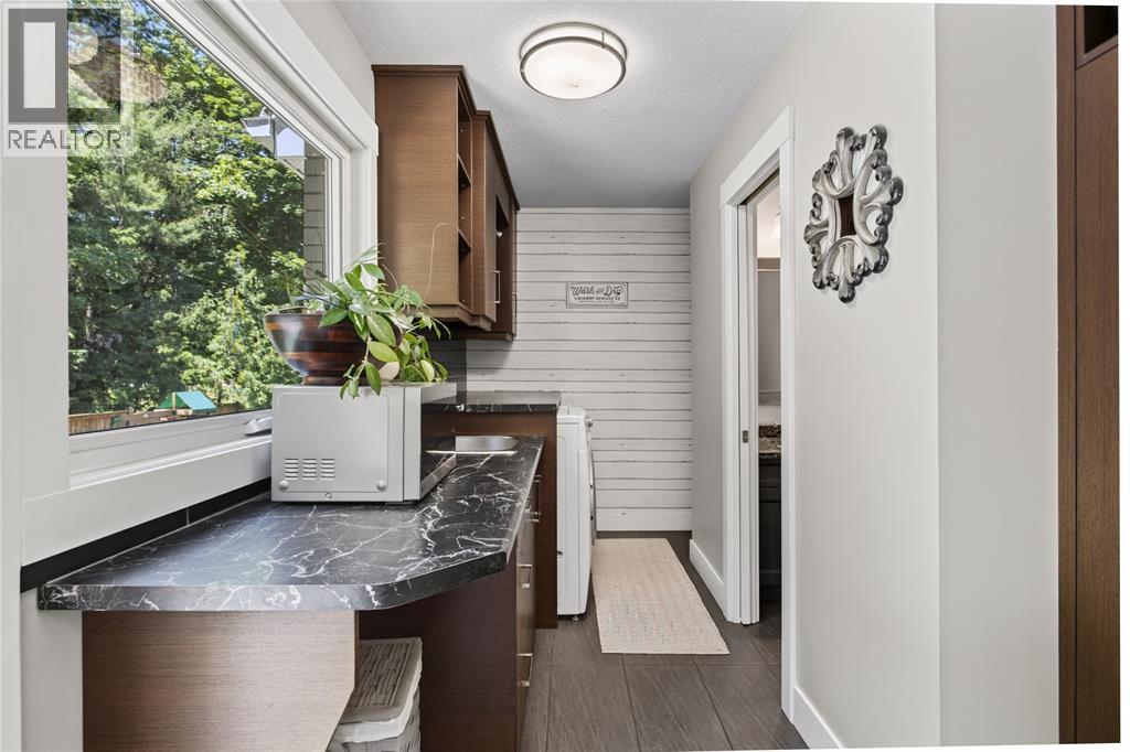 1727 MATER DRIVE - 20