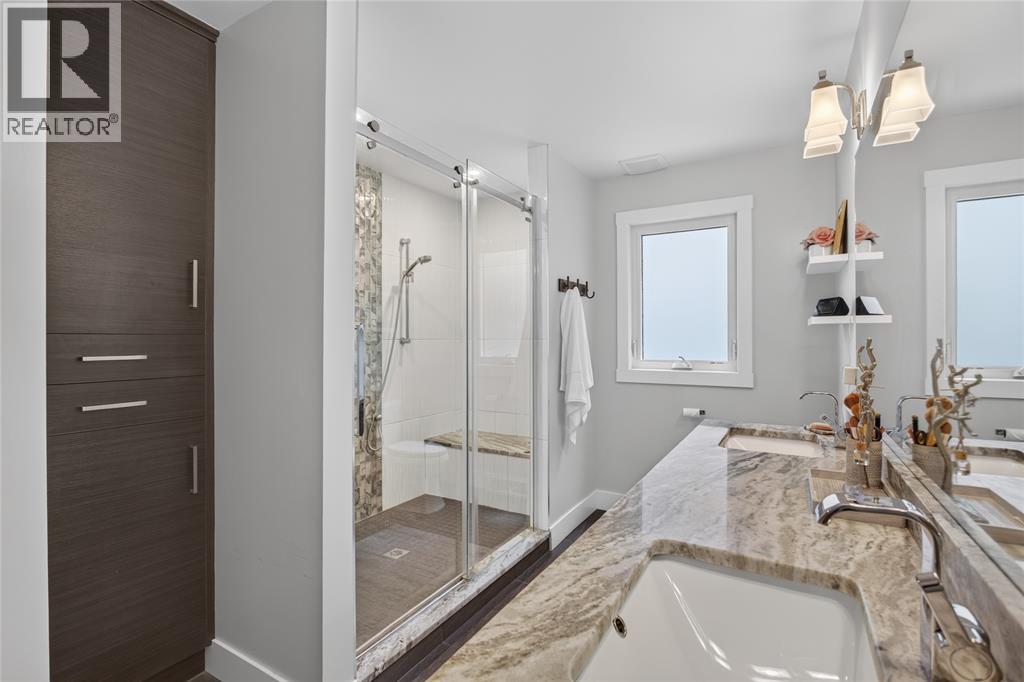 1727 MATER DRIVE - 27
