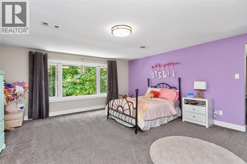 1727 MATER DRIVE - 33