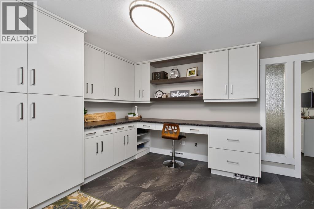 1727 MATER DRIVE - 37