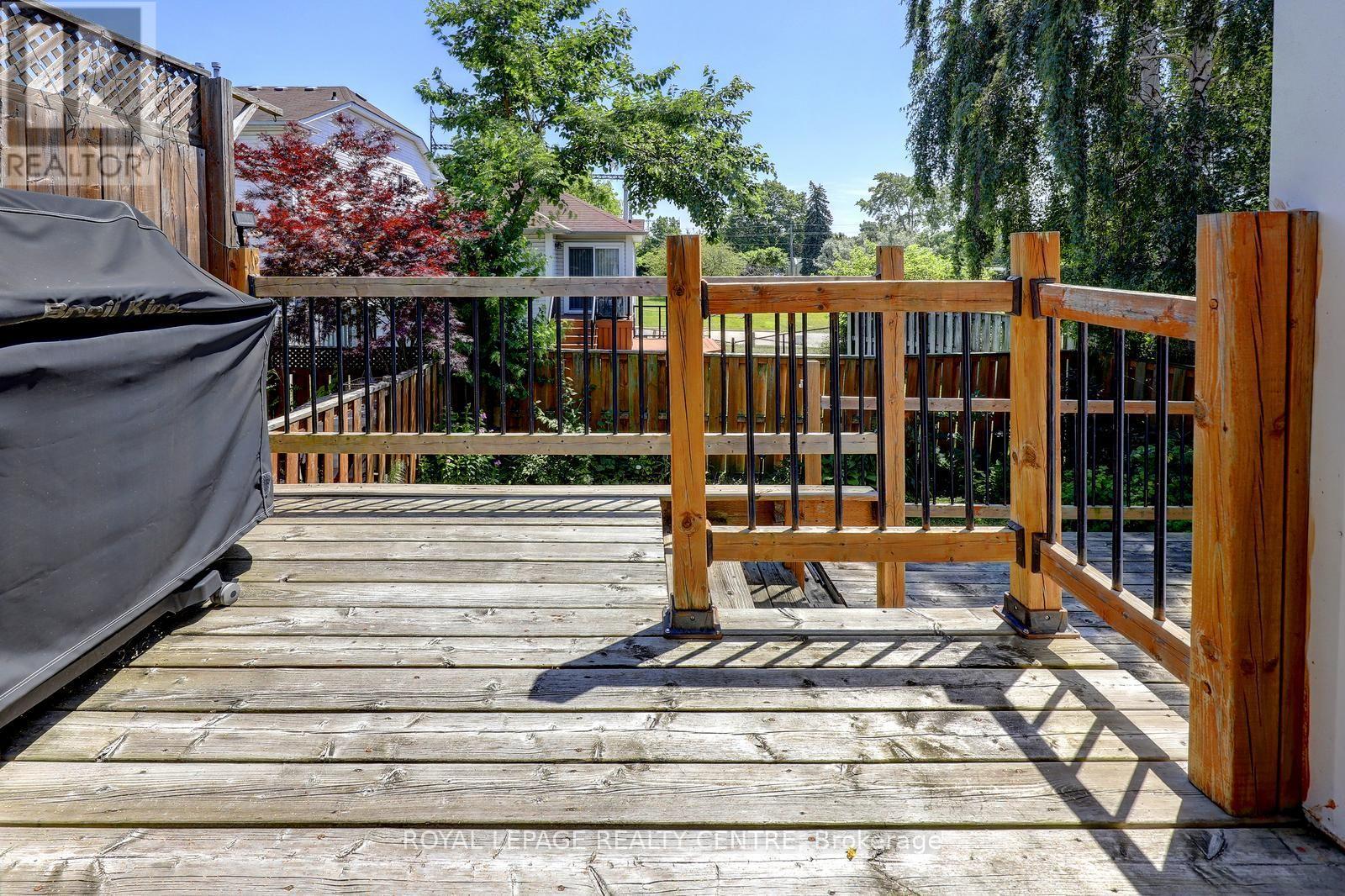 1296 WOODHILL COURT - 39