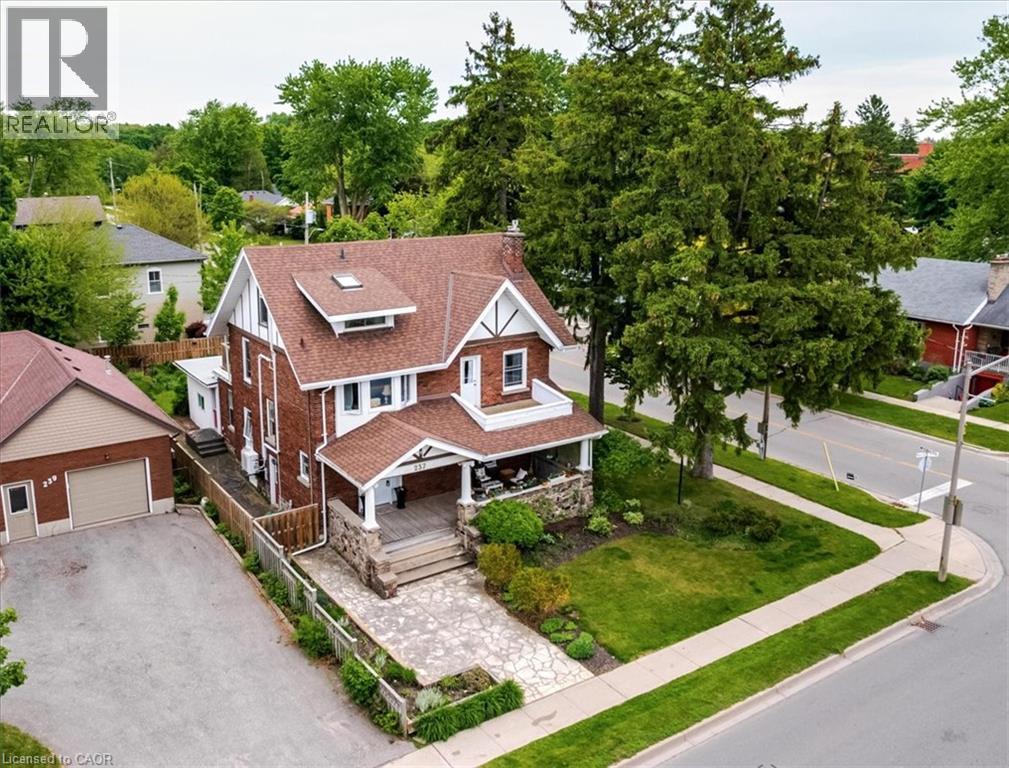237 NORFOLK Street N - 40