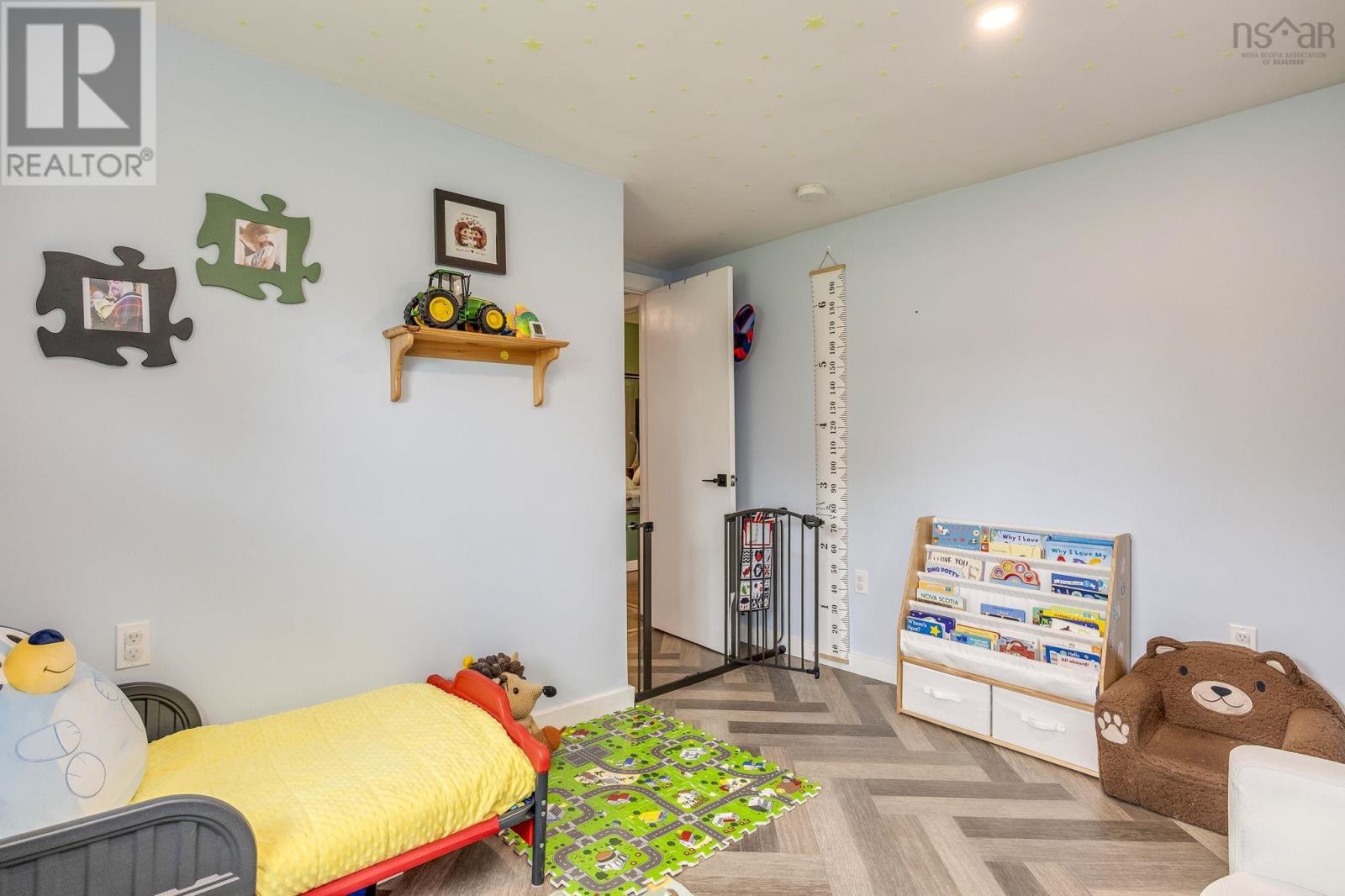 9308 1 Highway - 19