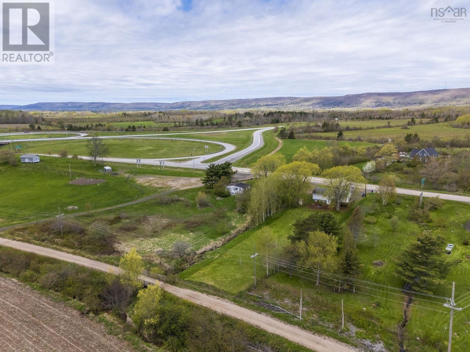 9308 1 Highway - 37