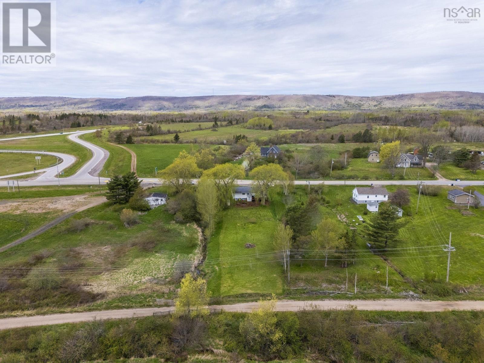 9308 1 Highway - 38