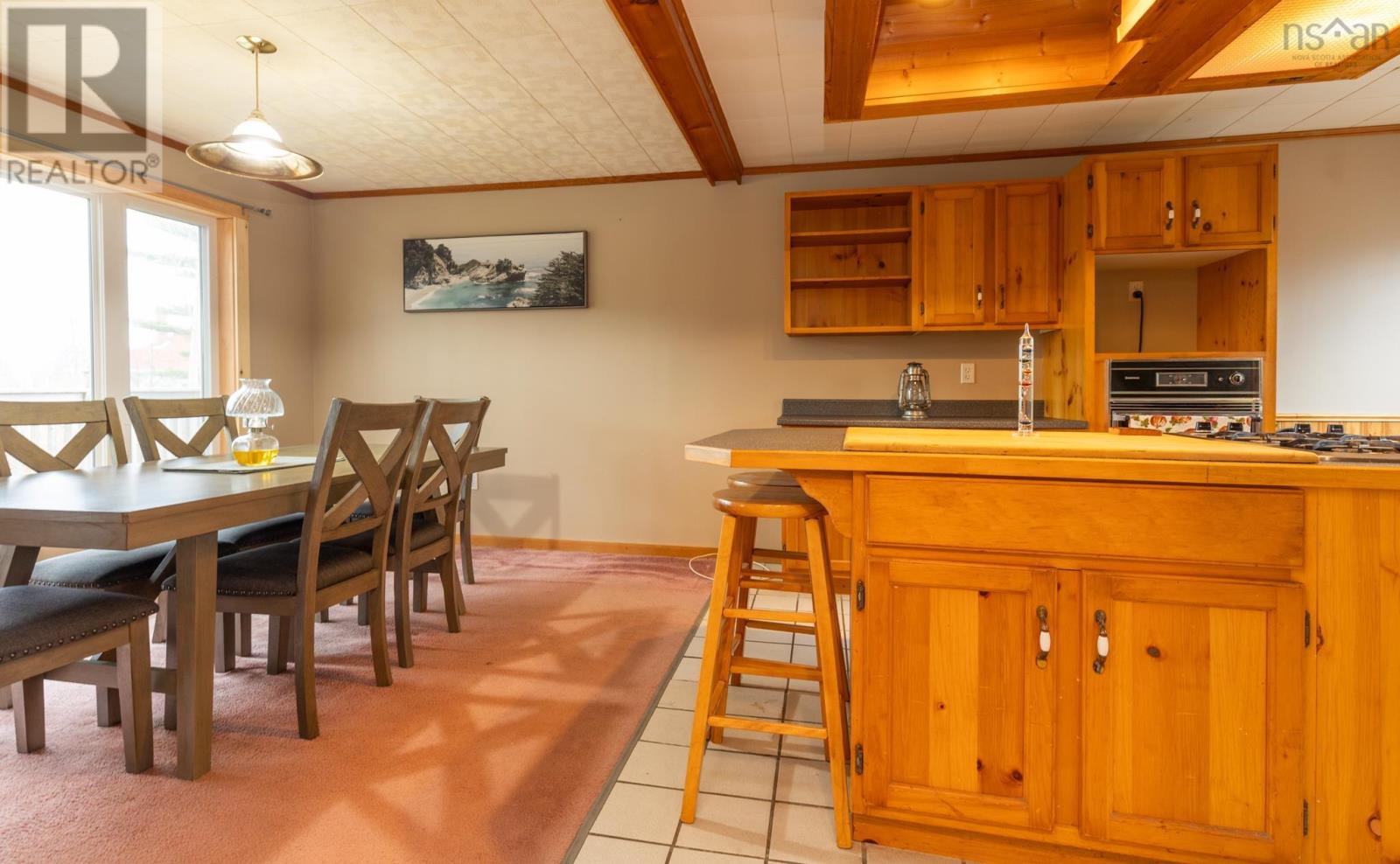 9333 Highway 3 - 14
