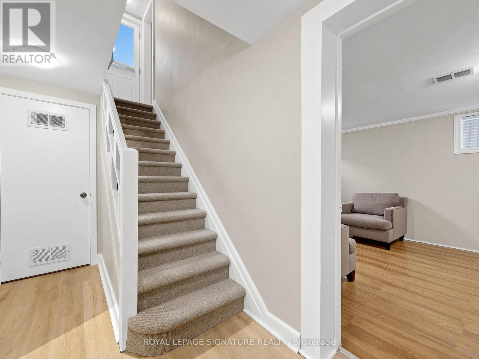 46 BROOKVIEW DRIVE - 18