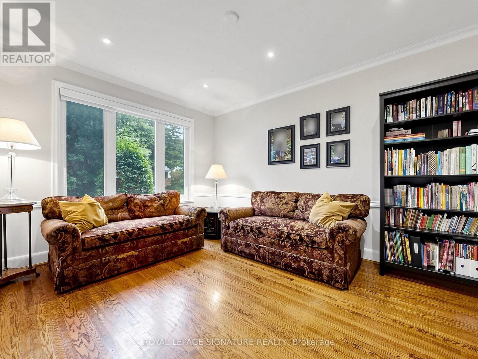 46 BROOKVIEW DRIVE - 2