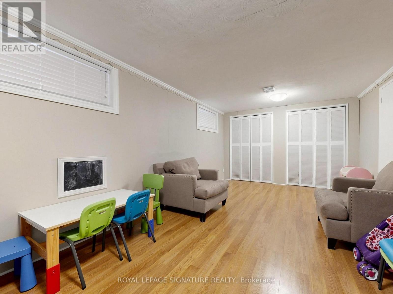 46 BROOKVIEW DRIVE - 20