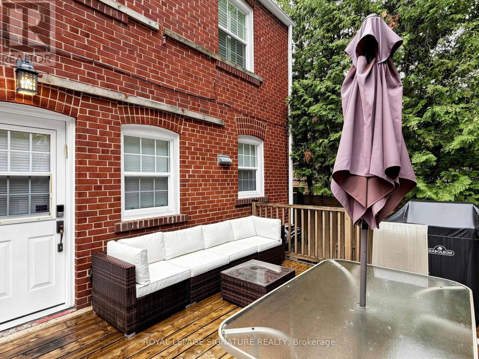 46 BROOKVIEW DRIVE - 23