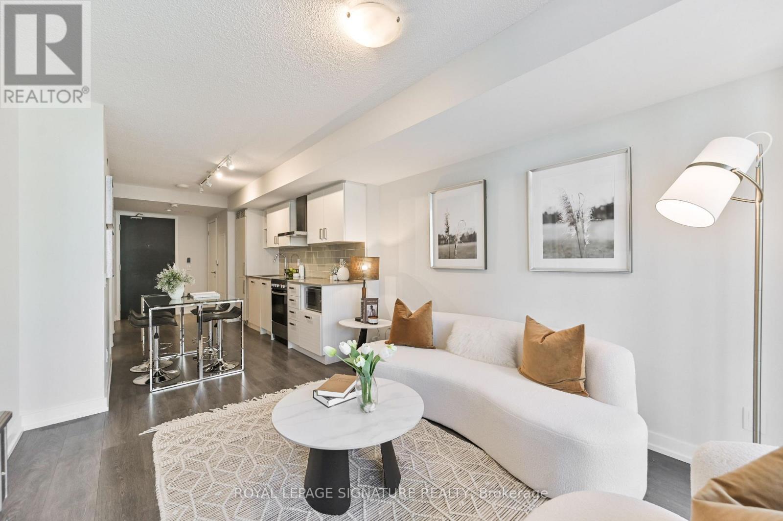#606 125 REDPATH AVENUE - 11