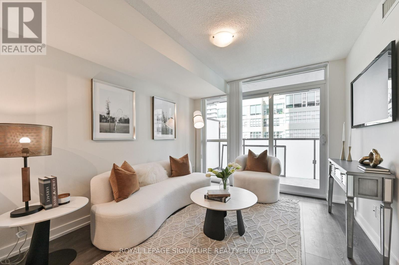 #606 125 REDPATH AVENUE - 13