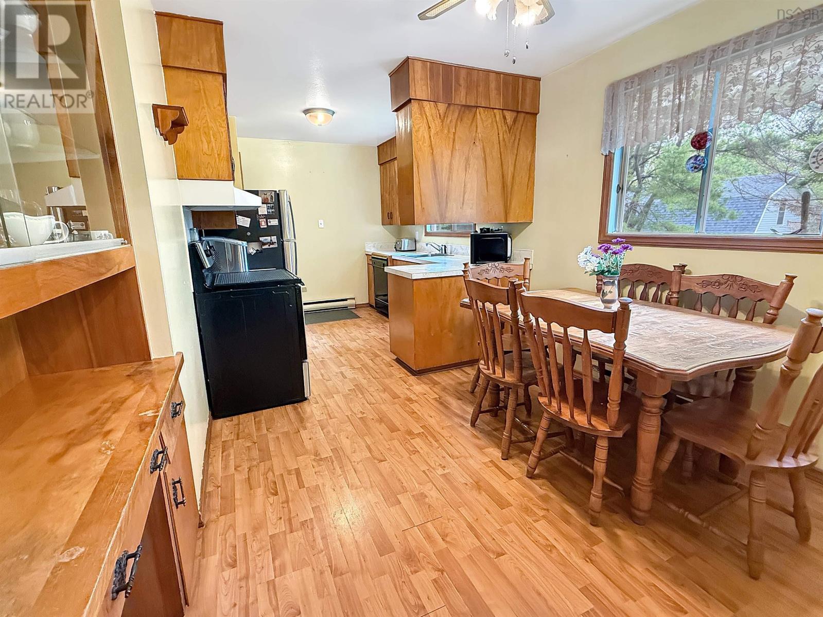 26 South Hill Drive - 5