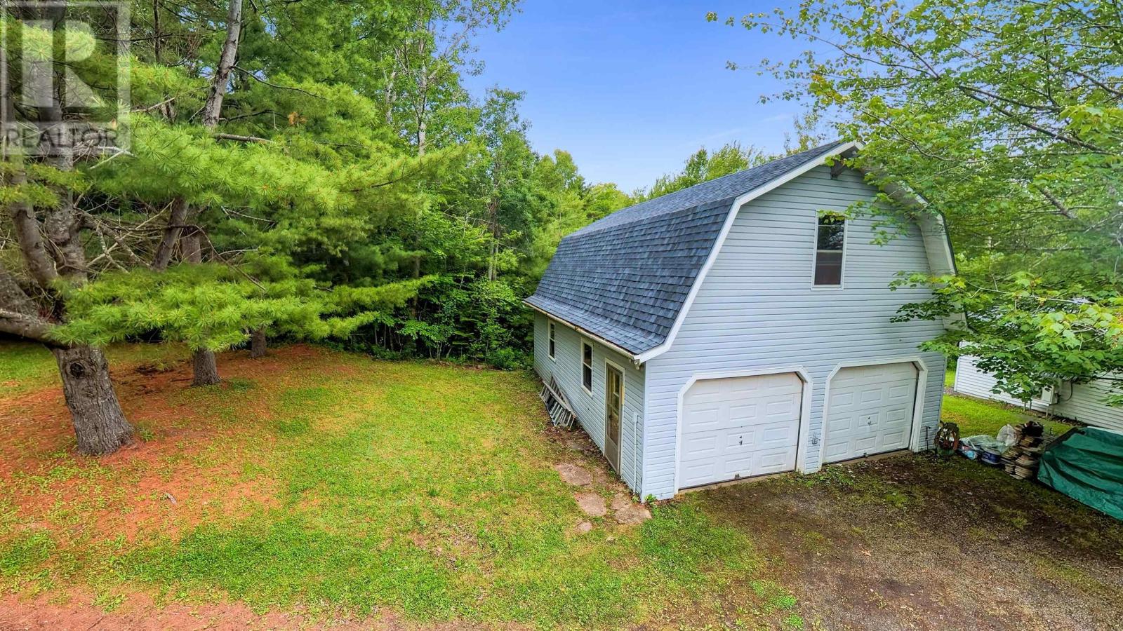 26 South Hill Drive - 22