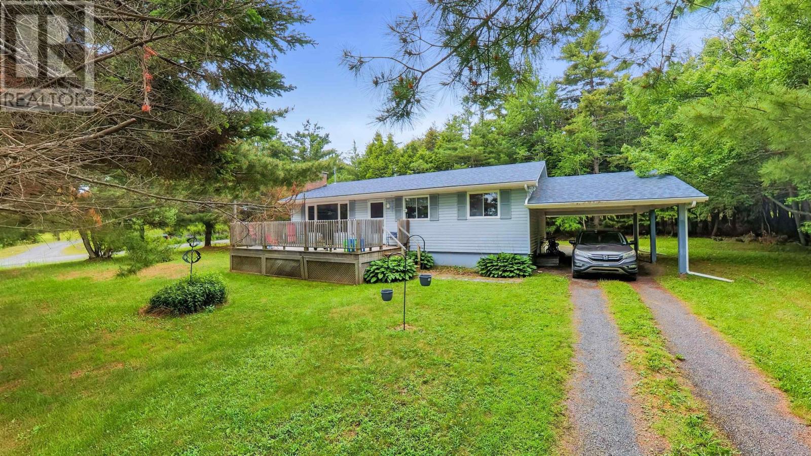 26 South Hill Drive - 25