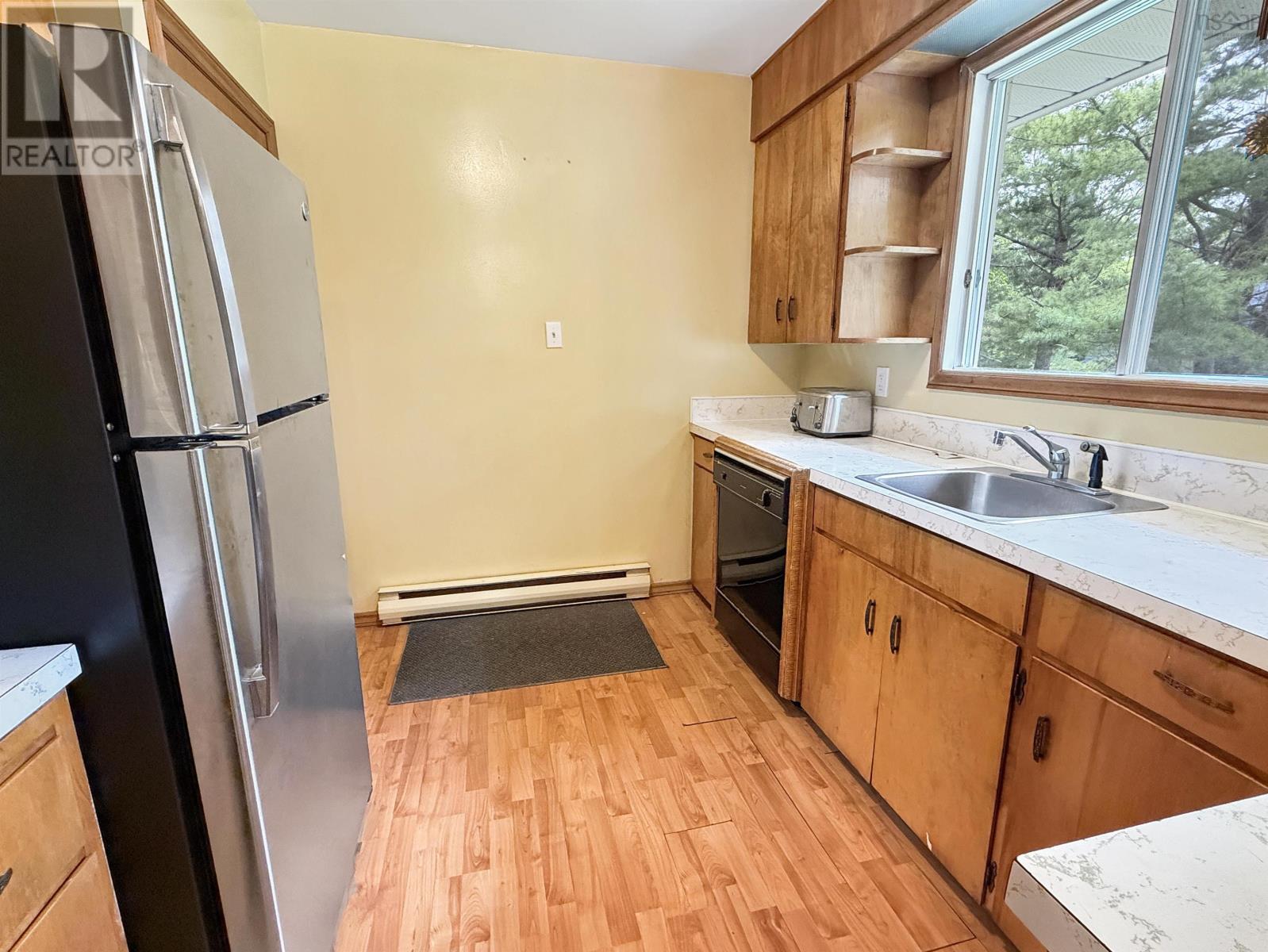 26 South Hill Drive - 7