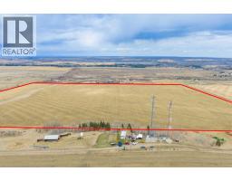 Nw; 29; 22; 2; W5m, Rural Foothills County, AB T1S2P5 Photo 9