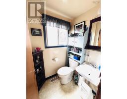 A B 84-86 Williams Lake Road, Armdale, NS B3P1T3 Photo 22