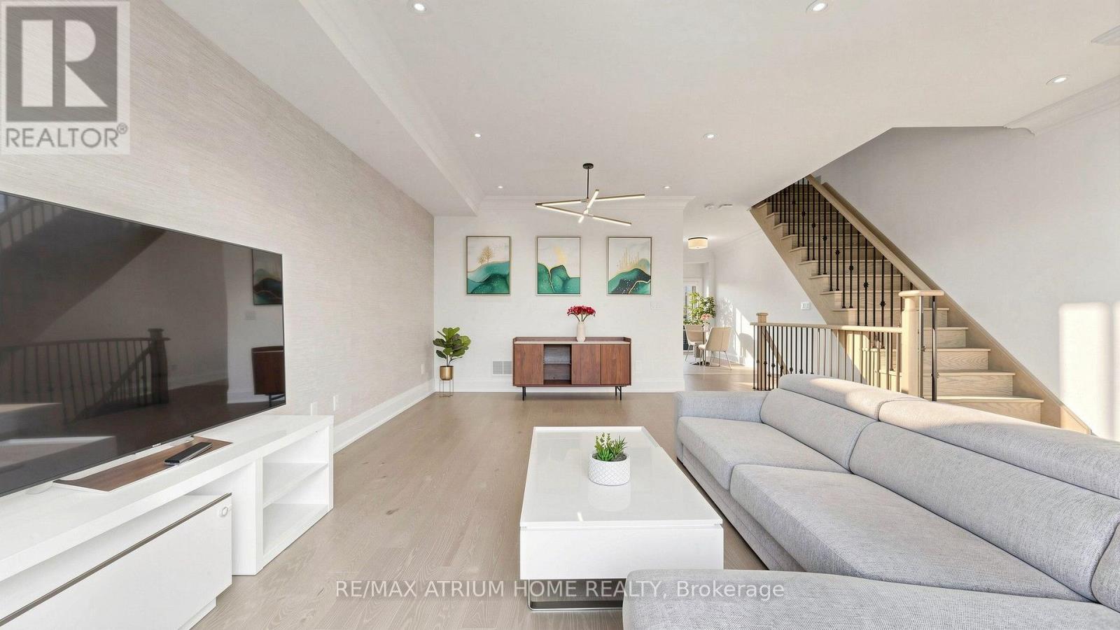 50 ACTIVE ROAD - 16
