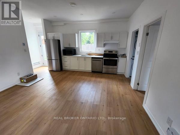 65 OTTAWAY AVENUE - 37