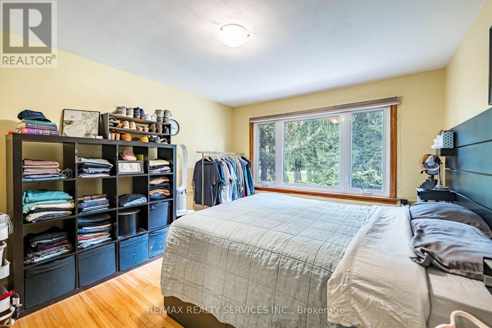 1368 2 SIDE ROAD - 22