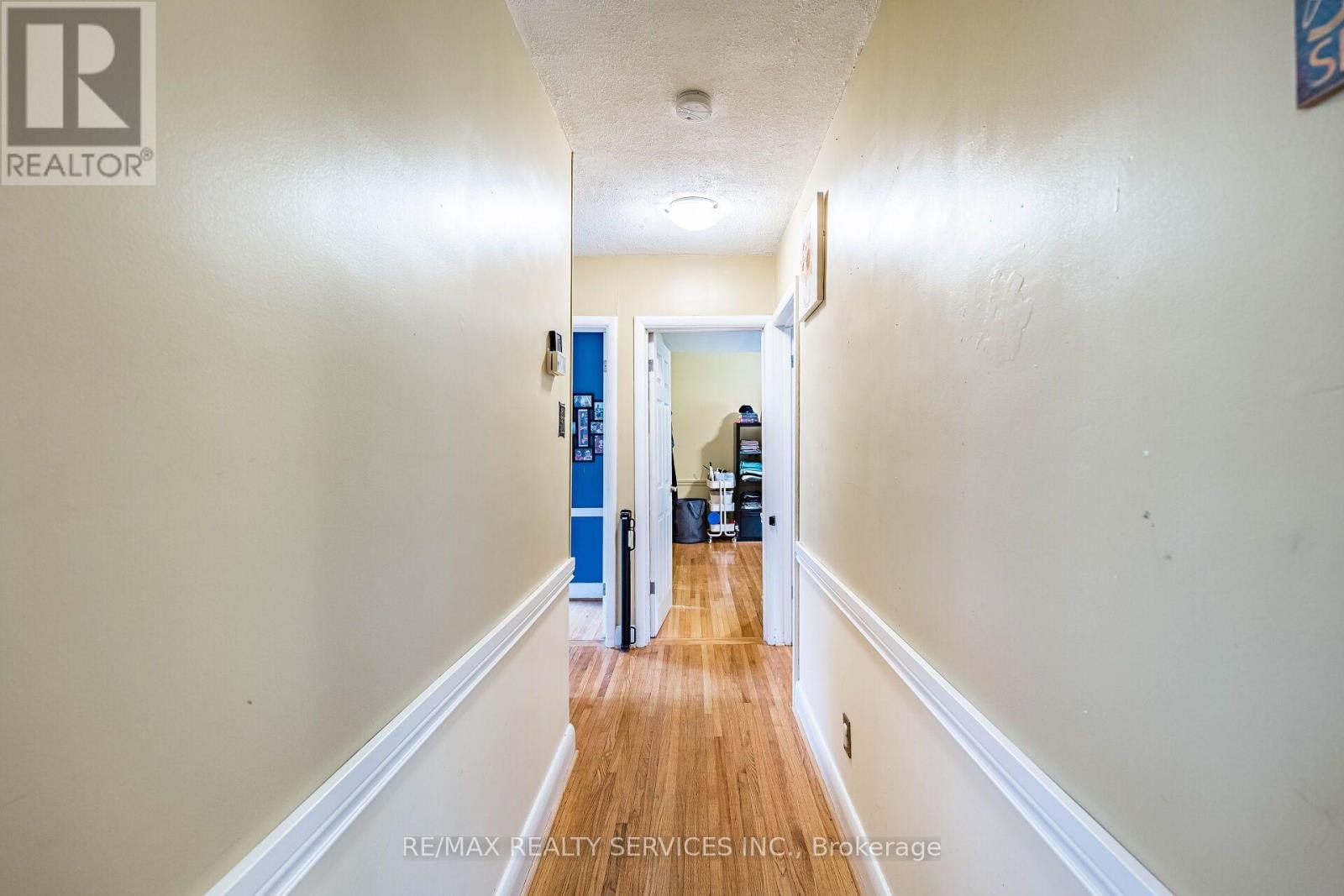 1368 2 SIDE ROAD - 21