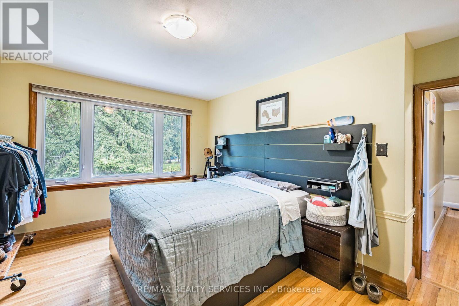 1368 2 SIDE ROAD - 23