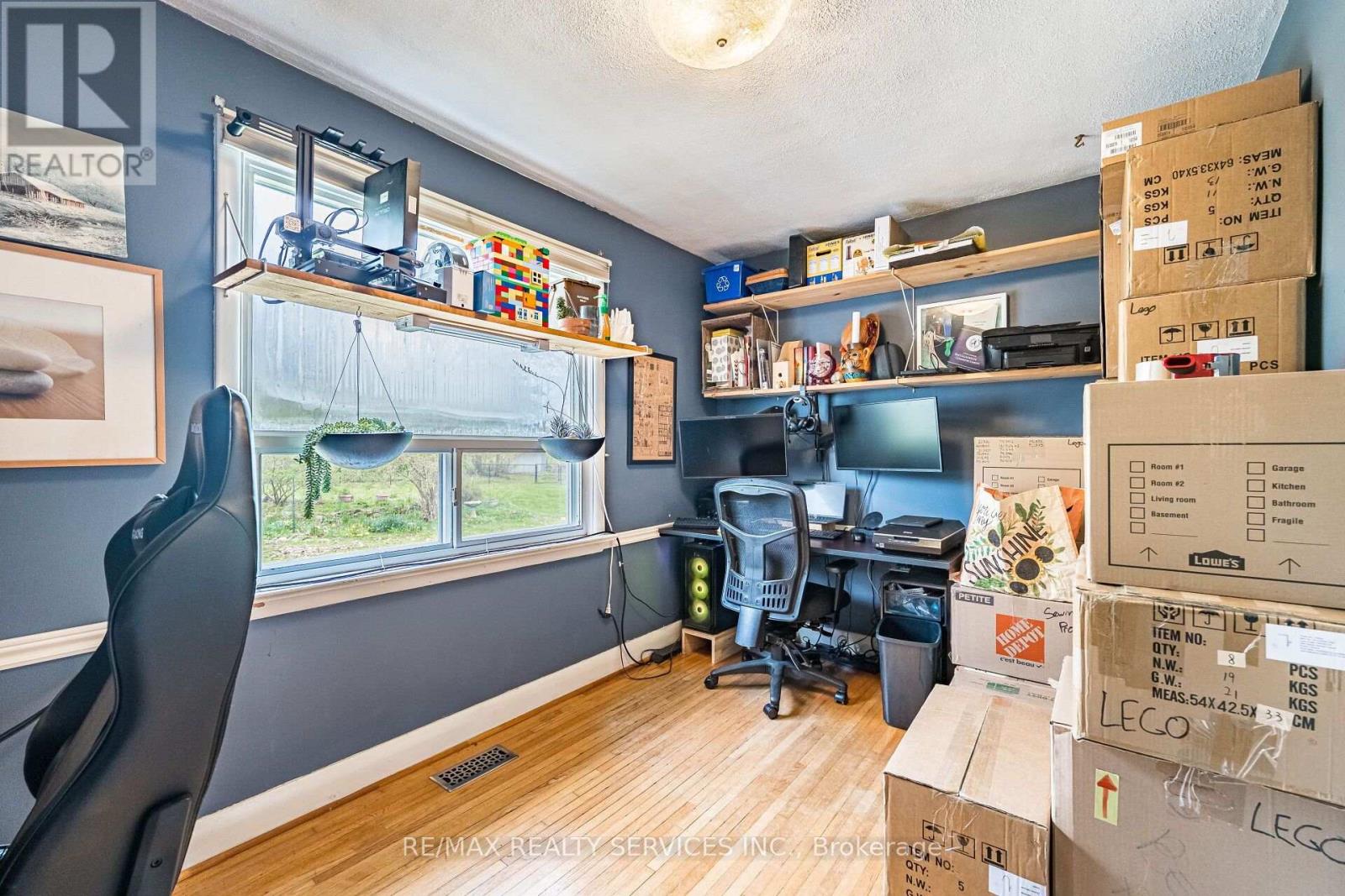 1368 2 SIDE ROAD - 26