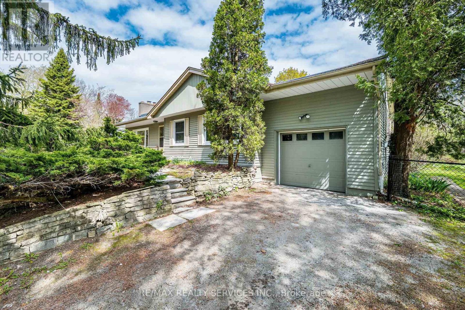 1368 2 SIDE ROAD - 35